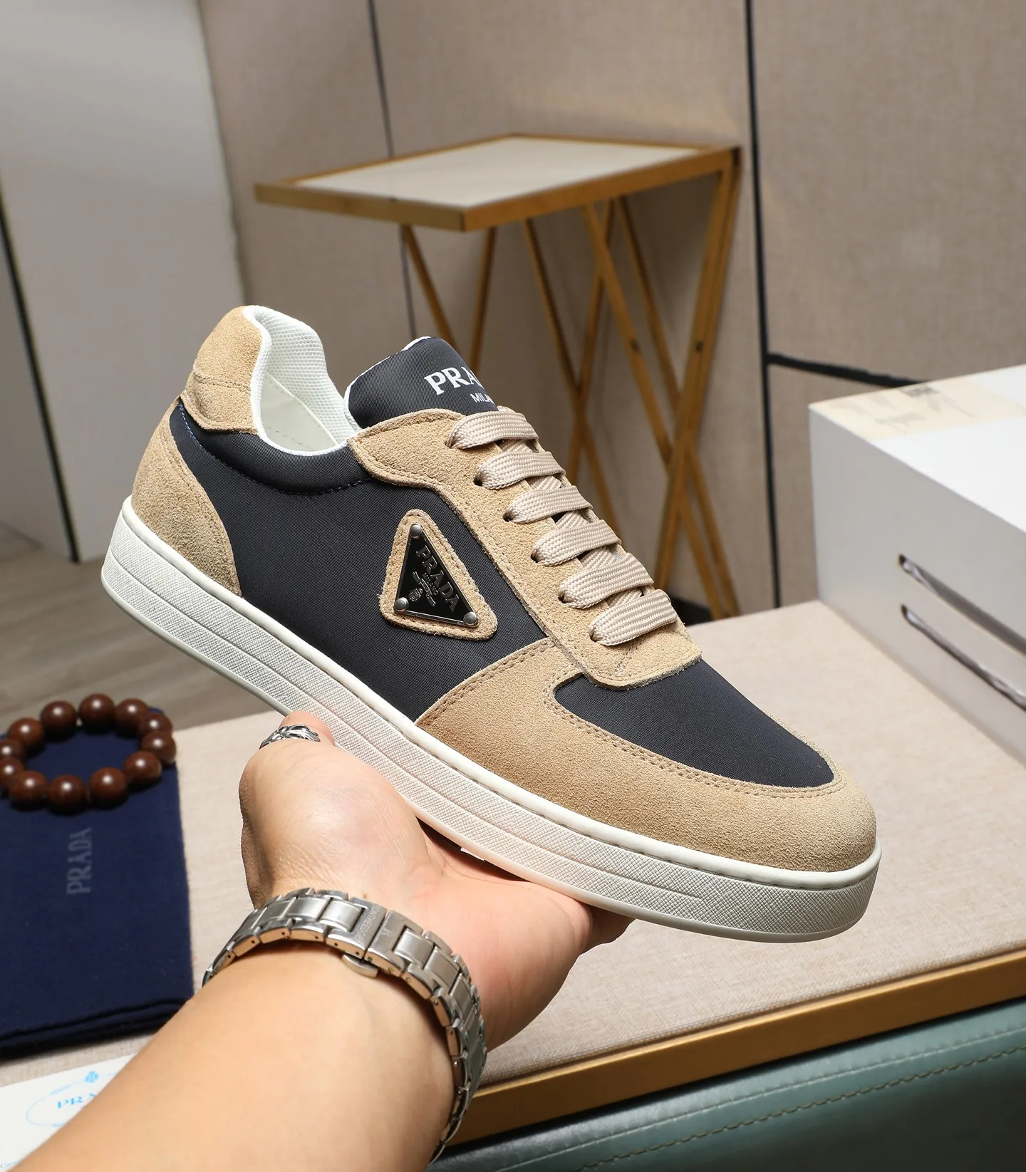 Men's men's shoes💰440🌹🌹[PRADA—Prada] latest model🙈original replica! 👟👟👟Available here. The workmanship is top-notch. The upper is made of Italian 🇮🇹Imported calfskin. ❗️Breathable genuine leather lining @Suitable for travel. The original version has an enlarged engraved sole, making it suitable for all kinds of travels, showing low-key luxury. Let quality speak for itself. Color: Size: 38-44